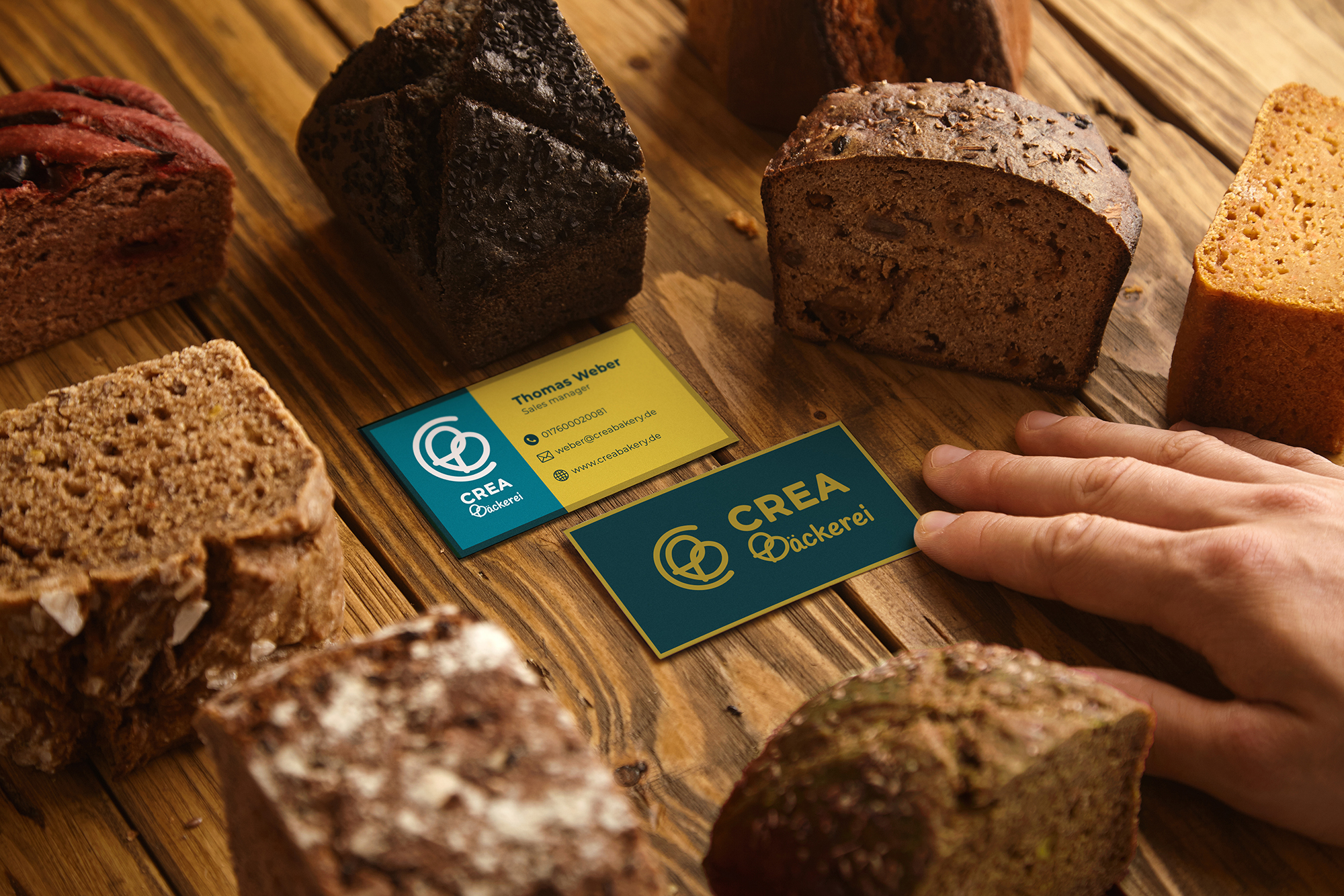 Crea Bakery — street context